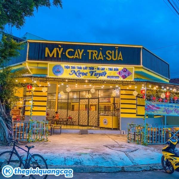 Giá làm bảng hiệu quảng cáo quán mì cay