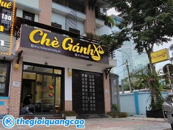 Mẫu bảng hiệu qu&aacute;n ch&egrave; g&aacute;nh