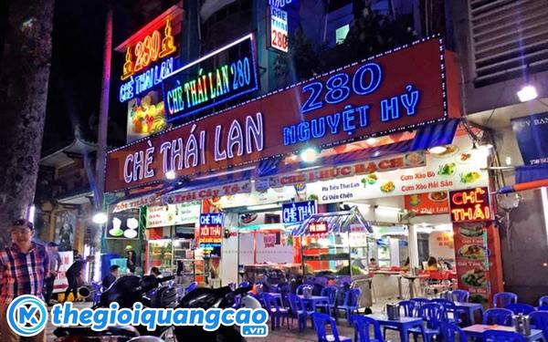 Mẫu bảng hiệu qu&aacute;n ch&egrave; th&aacute;i lan