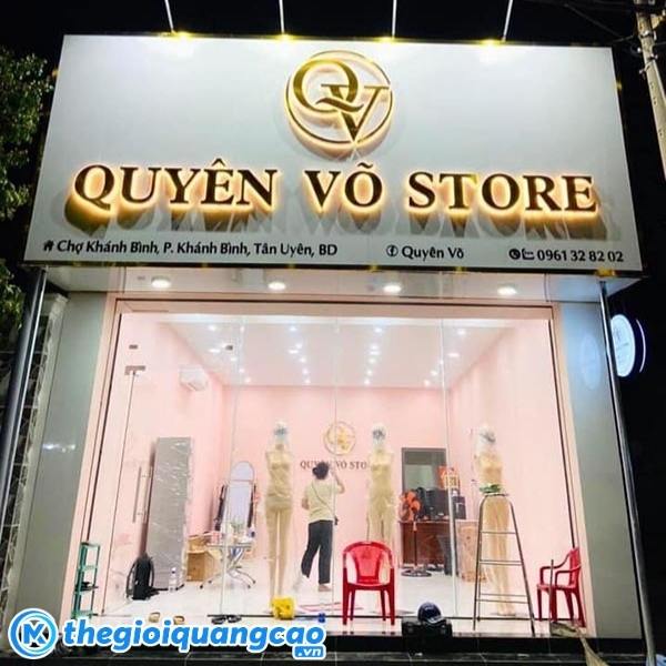 Mẫu biển shop quần &aacute;o nữ