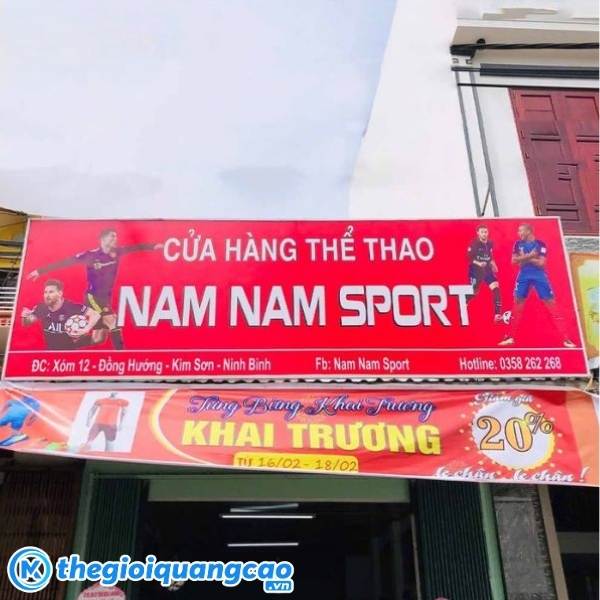 Bảng hiệu shop thể thao cho cửa h&agrave;ng b&oacute;ng đ&aacute;, đồ thể thao