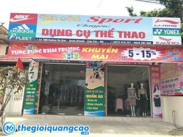 Biển quảng c&aacute;o shop thể thao bạt hiflex