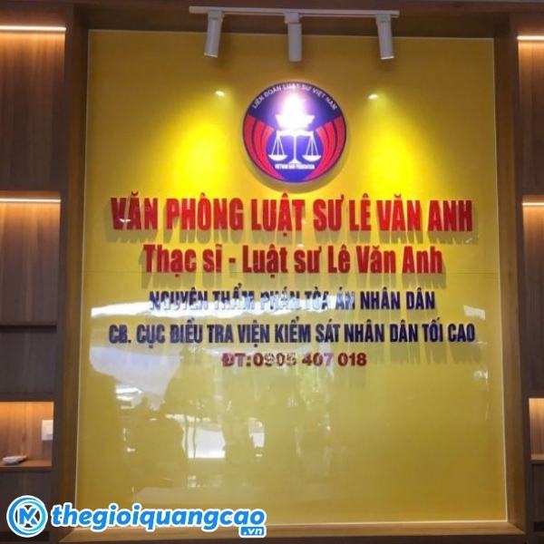 Mẫu bảng hiệu văn ph&ograve;ng luật sư L&ecirc; Văn Anh