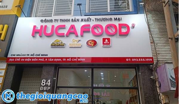 Thi c&ocirc;ng bảng hiệu quảng c&aacute;o gi&aacute; rẻ TPHCM