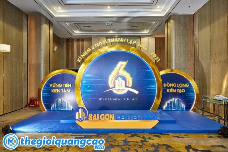Mẫu ph&ocirc;ng nền kỷ niệm th&agrave;nh lập c&ocirc;ng ty Saigon Center Real
