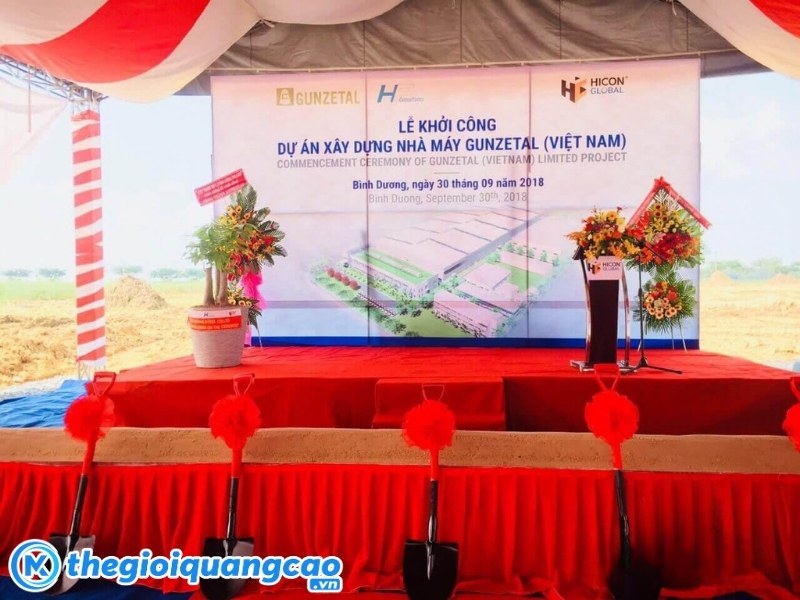 Mẫu backdrop lễ khởi c&ocirc;ng dự &aacute;n x&acirc;y dựng nh&agrave; m&aacute;y Gunzetal