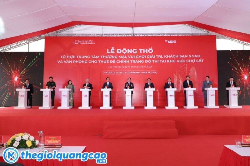 Mẫu backdrop lễ động thổ tổ hợp TTTM, vui chơi, kh&aacute;ch sạn