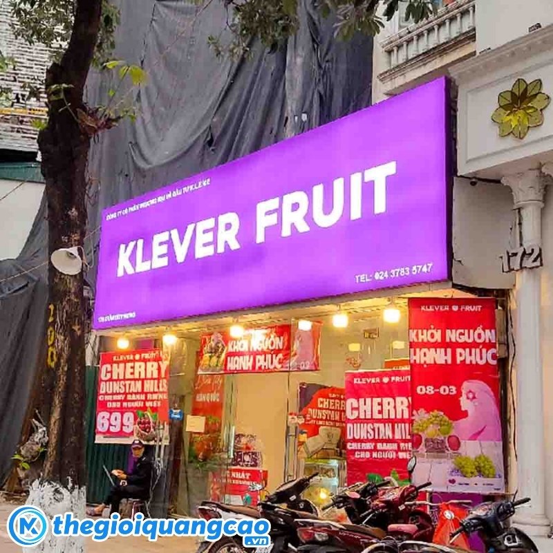 Mẫu bảng hiệu b&aacute;n tr&aacute;i c&acirc;y bạt 3M in UV