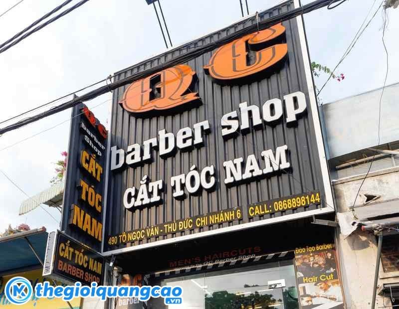 Bảng hiệu barber shop nền tôn sóng kết hợp chữ nổi mica
