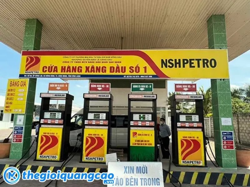 Bảng hiệu cây xăng chất liệu bạt hiflex