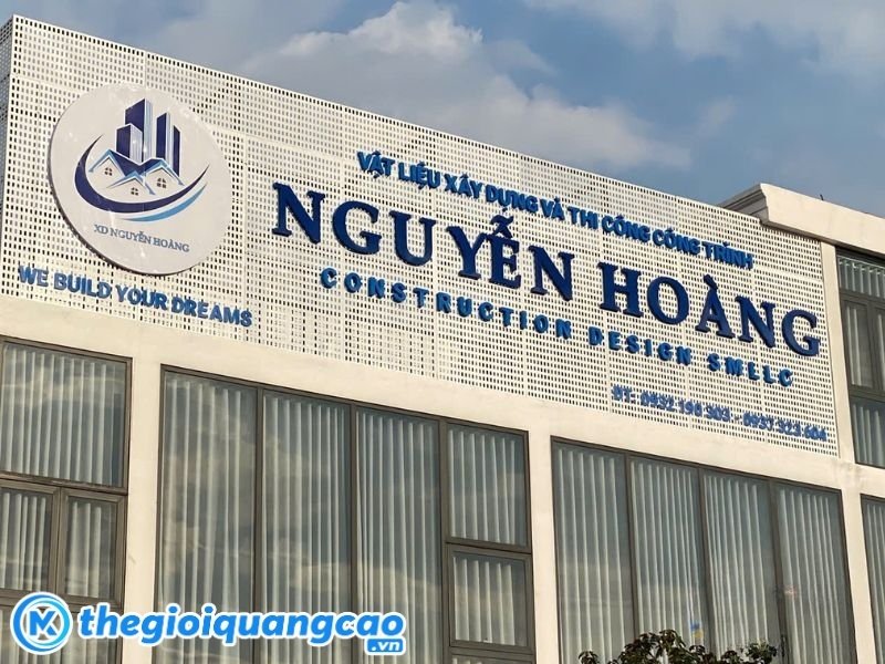Mẫu bảng hiệu c&ocirc;ng ty x&acirc;y dựng v&agrave; thi c&ocirc;ng c&ocirc;ng tr&igrave;nh Nguyễn Ho&agrave;ng