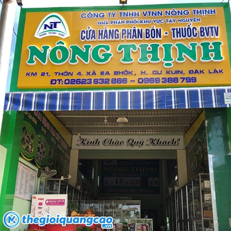 Những quy định ph&aacute;p l&yacute; cần lưu &yacute; khi l&agrave;m bảng hiệu cửa h&agrave;ng vật tư n&ocirc;ng nghiệp