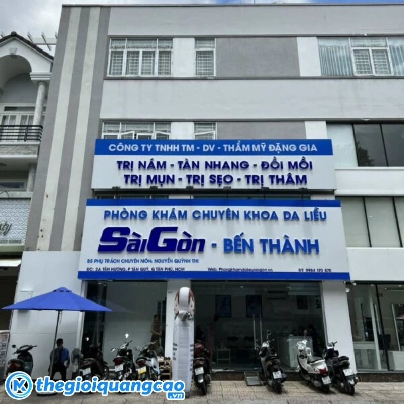 Mẫu bảng hiệu ph&ograve;ng kh&aacute;m da liễu S&agrave;i G&ograve;n