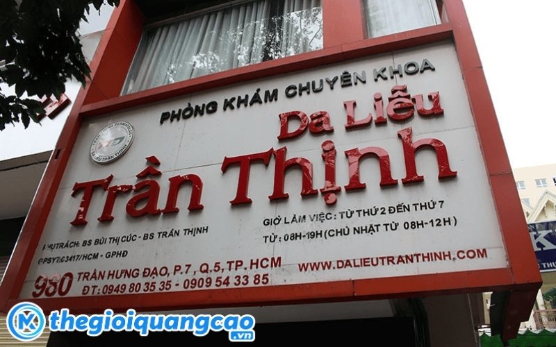 Mẫu bảng hiệu ph&ograve;ng kh&aacute;m da liễu Trần Thịnh