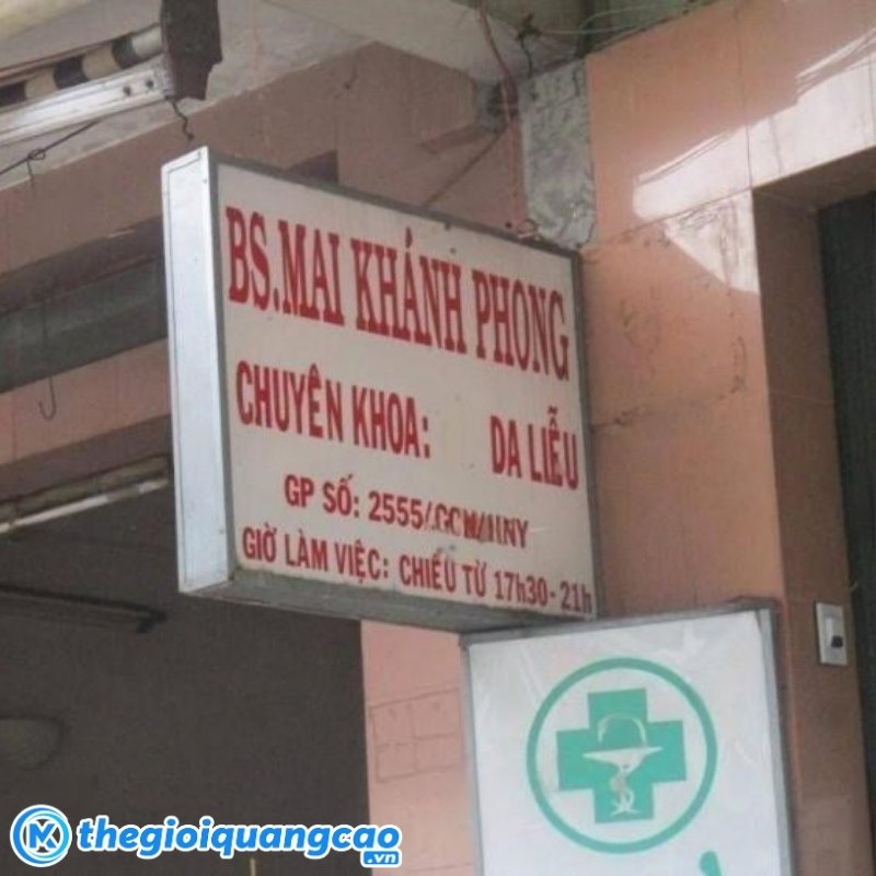 Biển vẫy hộp đ&egrave;n cho ph&ograve;ng kh&aacute;m da liễu