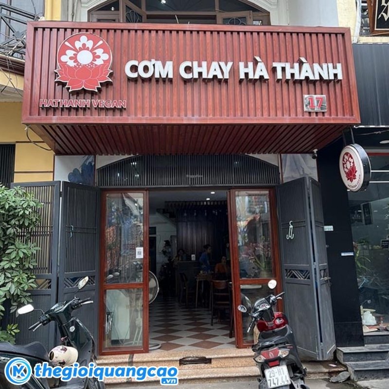 Mẫu bảng hiệu cơm chay Hà Thành