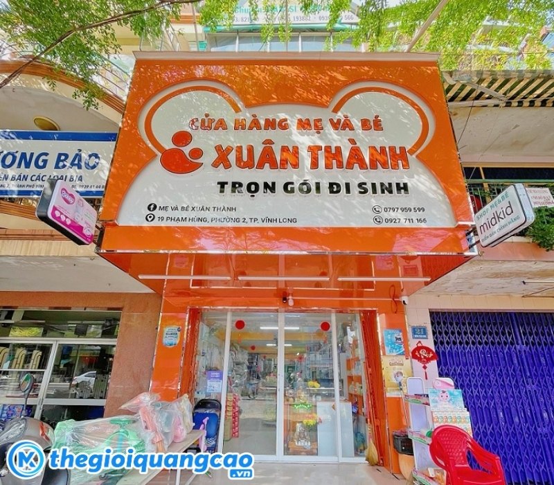 Những lưu &yacute; cần tr&aacute;nh khi l&agrave;m bảng hiệu mẹ v&agrave; b&eacute;
