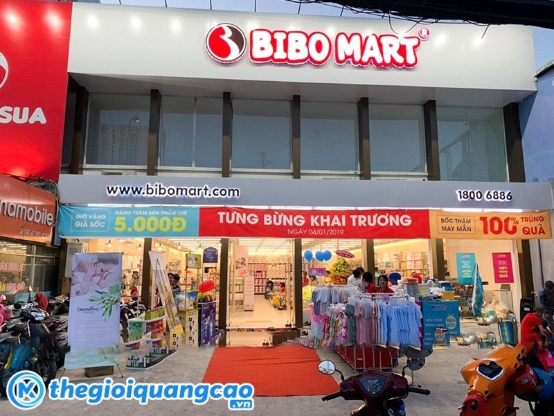 Mẫu bảng hiệu mẹ v&agrave; b&eacute; thương hiệu Bibo Mart