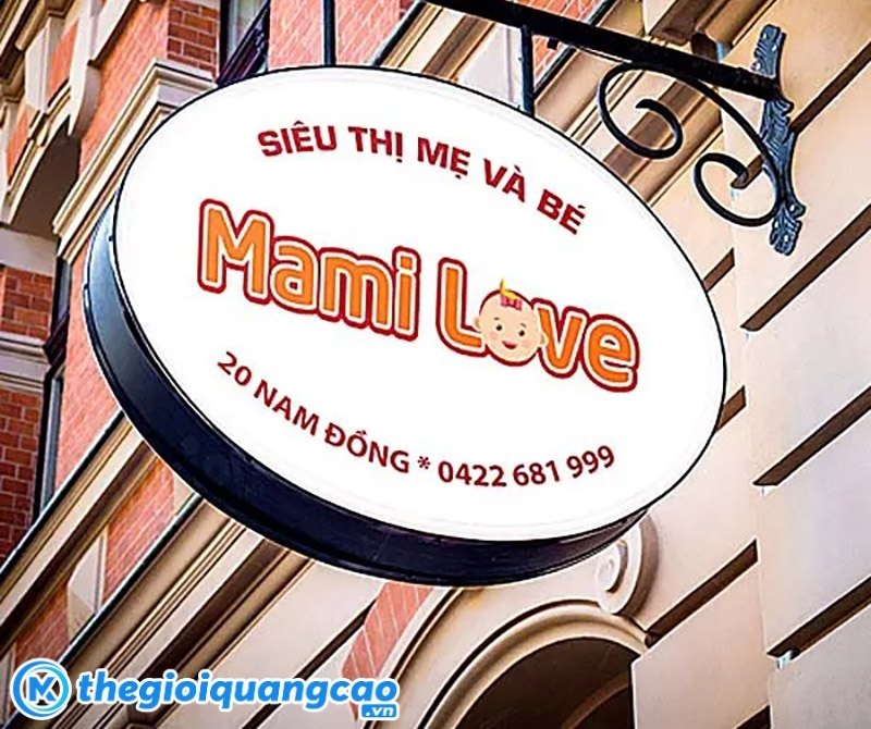 Biển vẫy si&ecirc;u thị mẹ v&agrave; b&eacute;