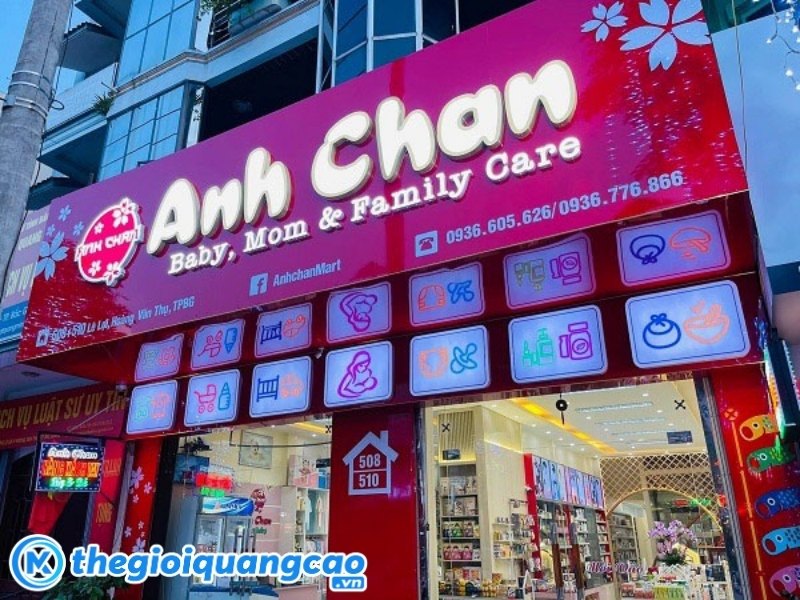 Thiết kế bảng hiệu shop mẹ v&agrave; b&eacute; theo y&ecirc;u cầu