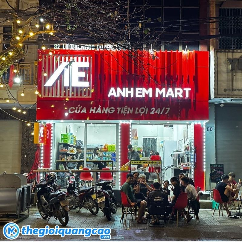 Mẫu bảng hiệu cửa h&agrave;ng tiện lợi 24/7