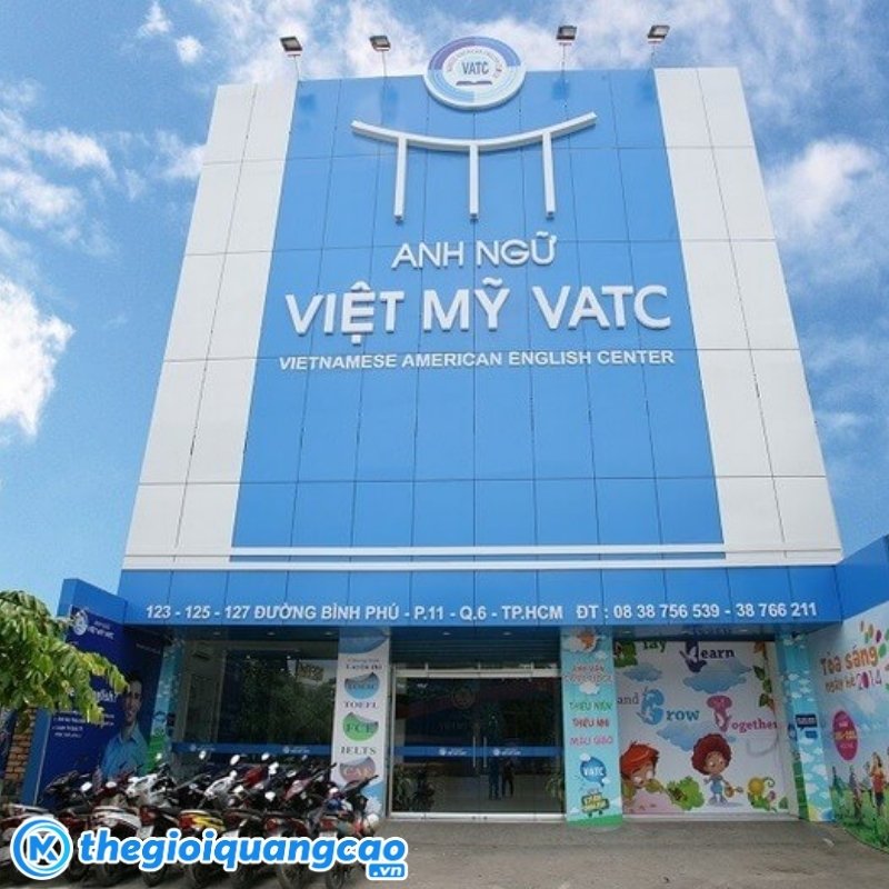 Mẫu bảng hiệu trung t&acirc;m tiếng anh việt mỹ VATC