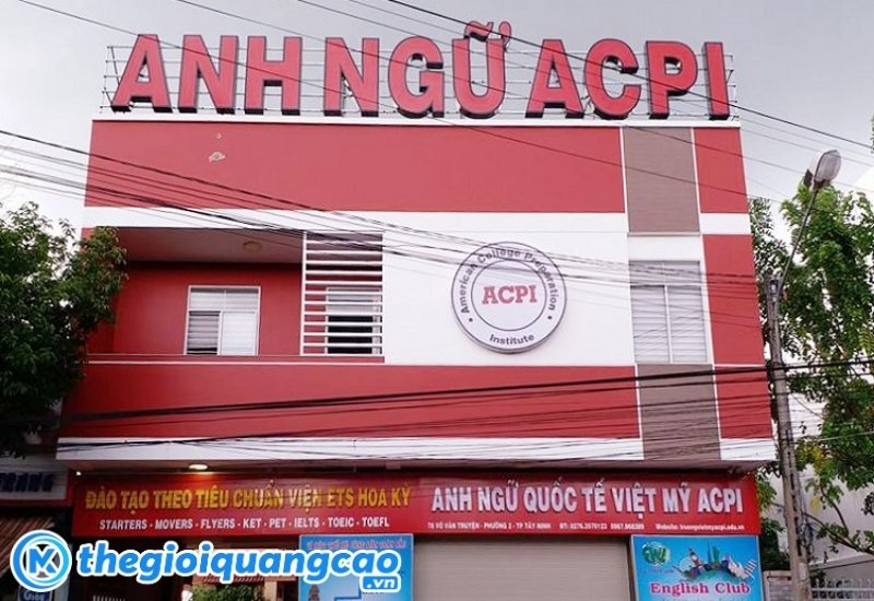 Chữ nổi lớn cho trung t&acirc;m ngoại ngữ