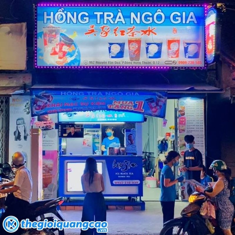 Làm bảng hiệu hộp đèn bạt 3M xuyên sáng cho tiệm hồng trà ngô gia