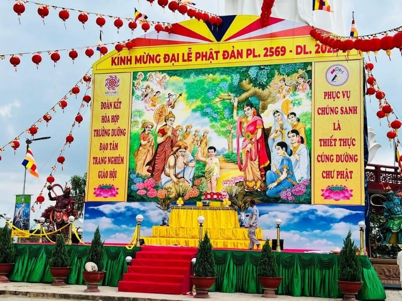 Backdrop phật đản chất liệu bạt Hiflex