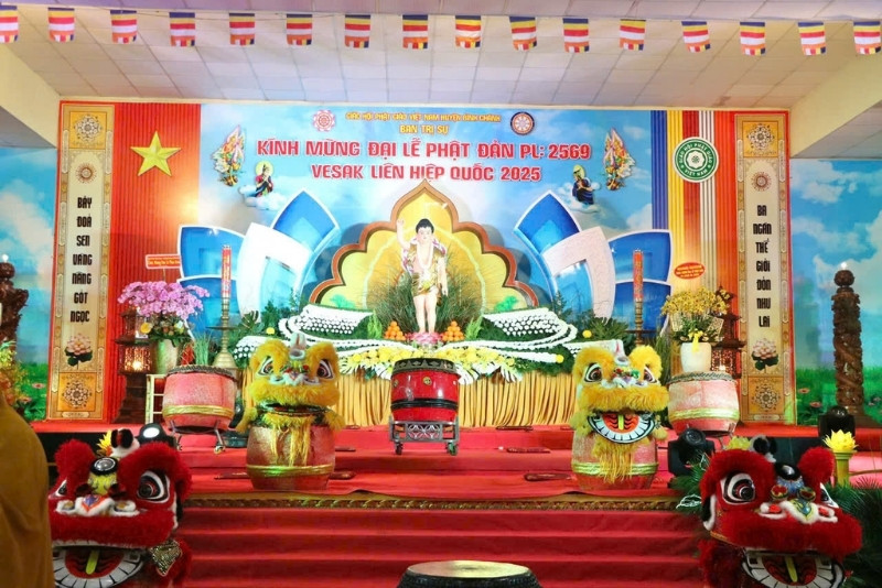 Backdrop phật đản in canvas