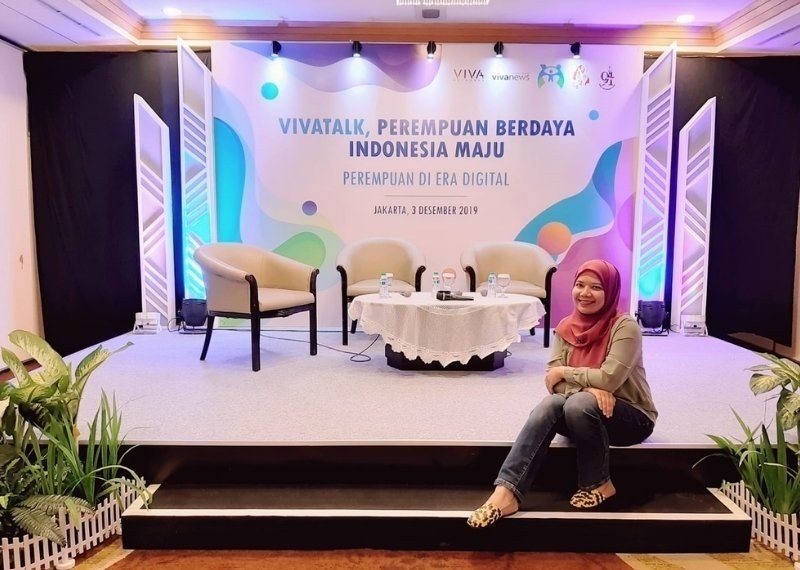 Backdrop talkshow chất liệu bạt Hiflex