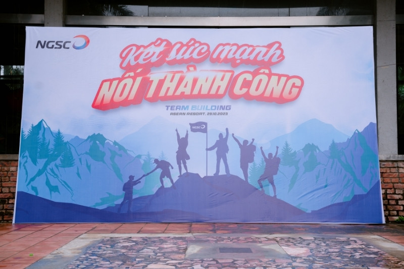 Mẫu banner team building c&ocirc;ng ty
