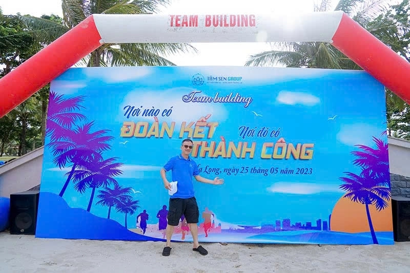 Thi c&ocirc;ng backdrop team building uy t&iacute;n, gi&aacute; rẻ tại TPHCM