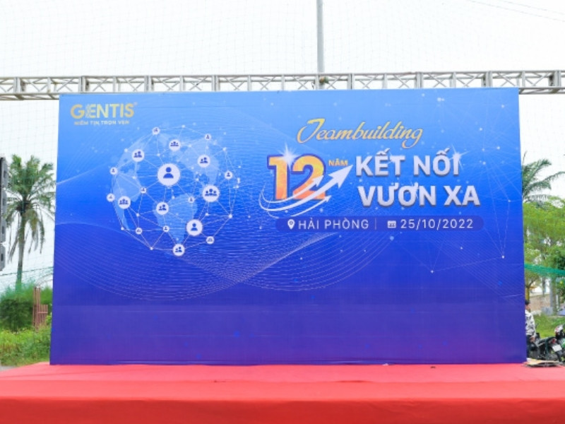 Thiết kế backdrop team building theo y&ecirc;u cầu