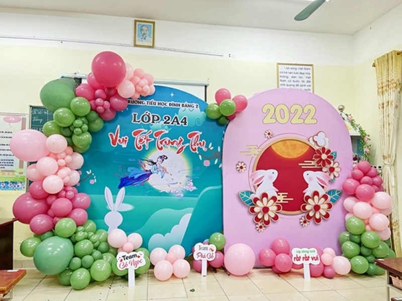 Mẫu backdrop trung thu lớp 12A4