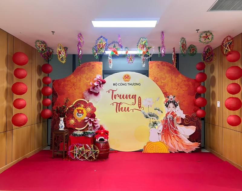 Backdrop trung thu phong c&aacute;ch truyền thống