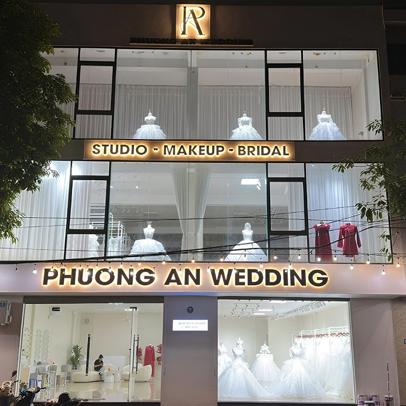 Xu hướng thiết kế bảng hiệu studio &aacute;o cưới