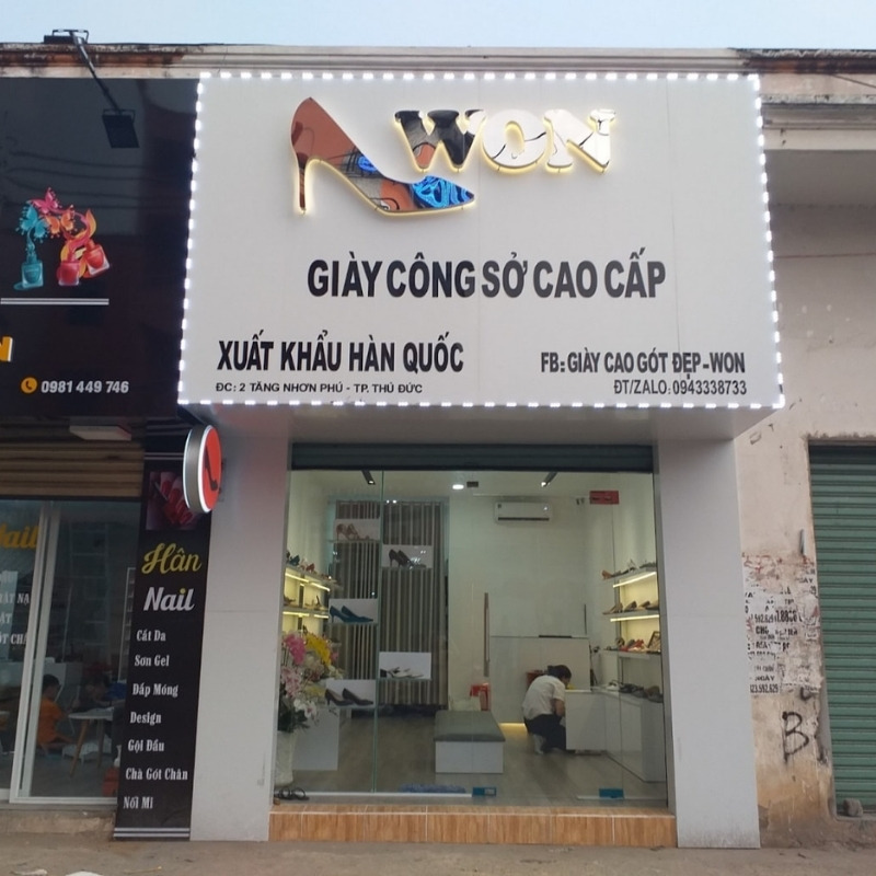 Bảng hiệu shop gi&agrave;y cao g&oacute;t, c&ocirc;ng sở cao cấp