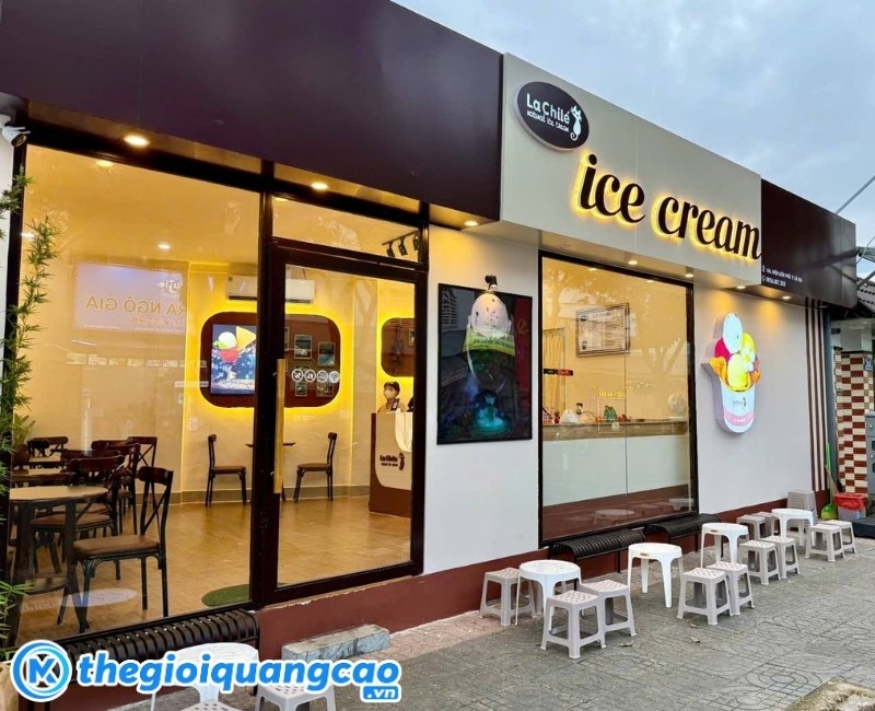 Những sai lầm cần tr&aacute;nh khi l&agrave;m bảng hiệu kem tươi