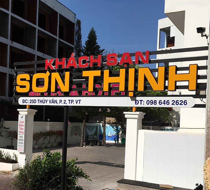 Mẫu bảng hiệu kh&aacute;ch sạn Sơn Thịnh