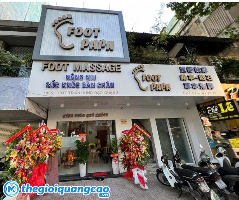 Bảng hiệu massage foot n&acirc;ng ni&ecirc;u sức khỏe b&agrave;n ch&acirc;n
