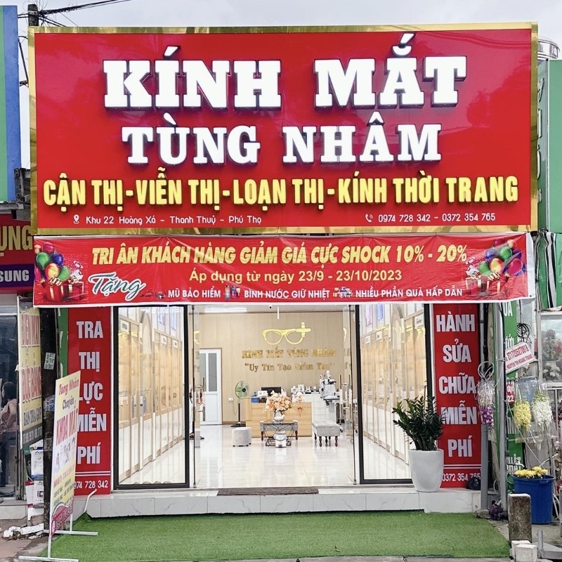 Mẫu bảng hiệu k&iacute;nh mắt T&ugrave;ng Nh&acirc;m