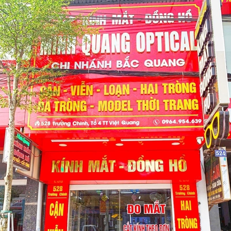 Quy định ph&aacute;p l&yacute; cần ch&uacute; &yacute; khi l&agrave;m bảng hiệu mắt k&iacute;nh