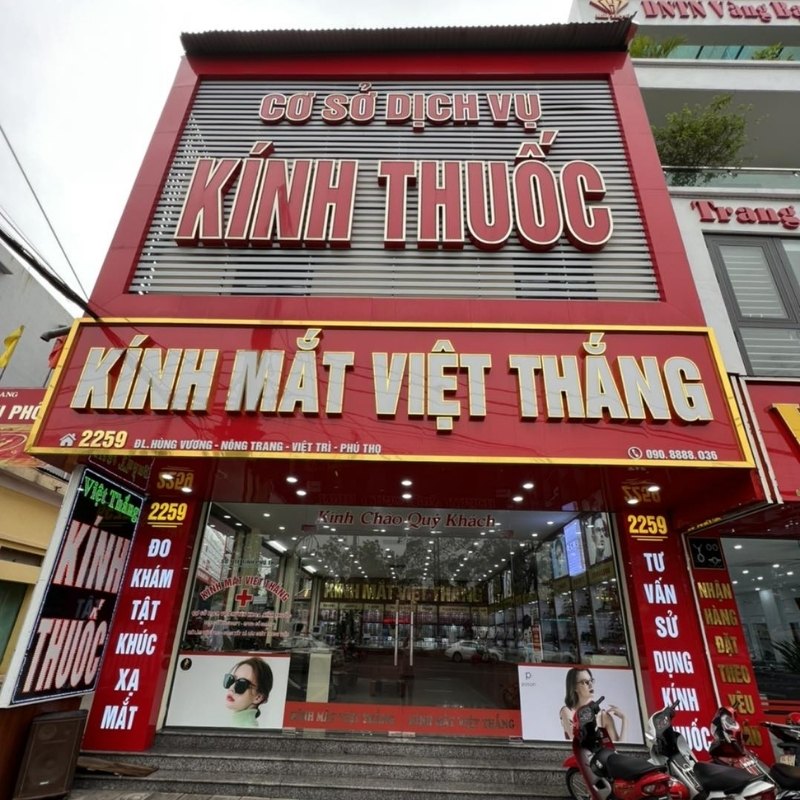 Thiết kế bảng hiệu mắt k&iacute;nh theo y&ecirc;u cầu v&agrave; thi c&ocirc;ng trọn g&oacute;i