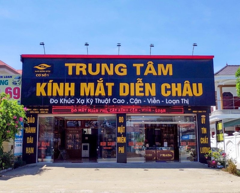 L&agrave;m bảng hiệu mắt k&iacute;nh gi&aacute; rẻ trọn g&oacute;i tại TPHCM