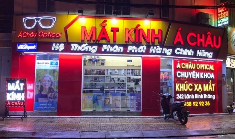 Mẫu bảng hiệu mắt k&iacute;nh &Aacute; Ch&acirc;u