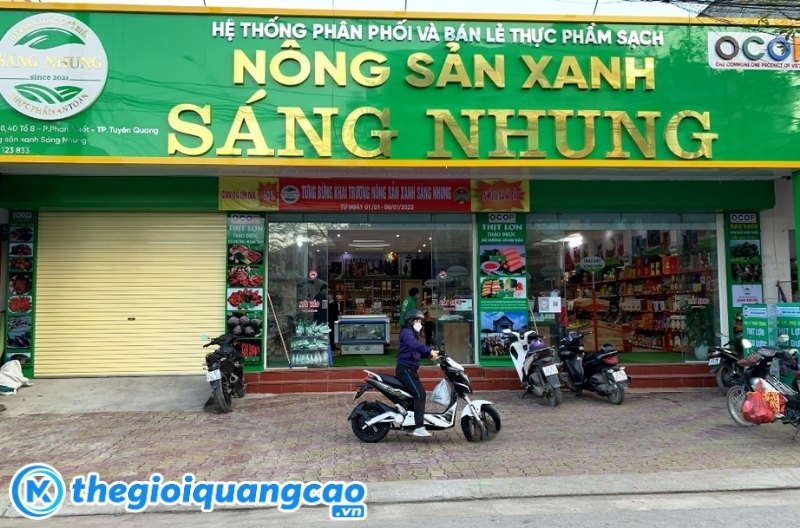Mẫu bảng hiệu m&agrave;u xanh l&aacute; c&acirc;y cho hệ thống ph&acirc;n phối n&ocirc;ng sản xanh