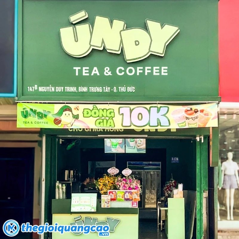 Thiết kế bảng hiệu m&agrave;u xanh l&aacute; c&acirc;y theo y&ecirc;u cầu