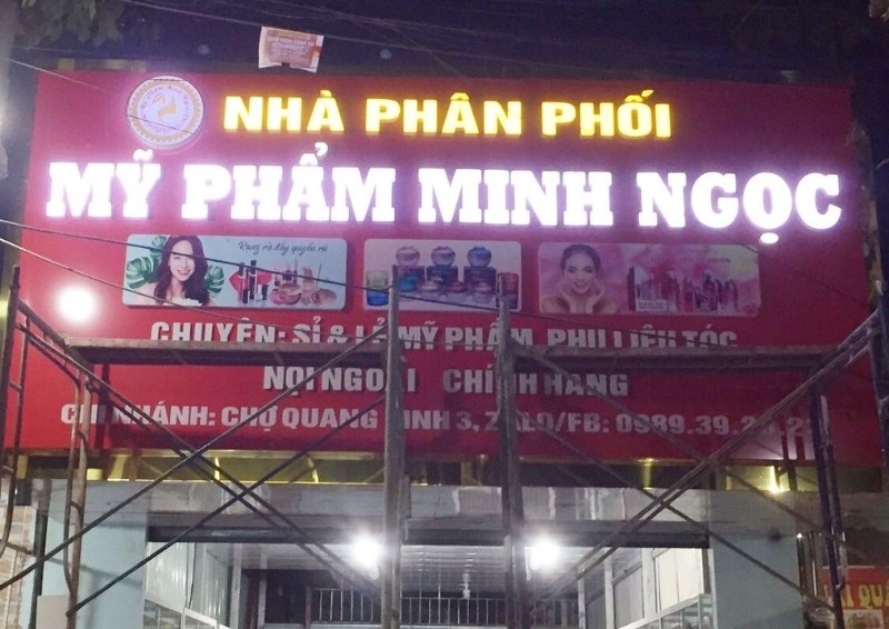 Mẫu bảng hiệu nh&agrave; ph&acirc;n phối mỹ phẩm Minh Ngọc