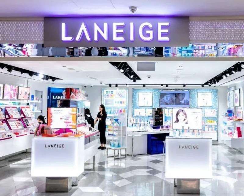 Mẫu bảng hiệu chữ nổi cho shop mỹ phẩm